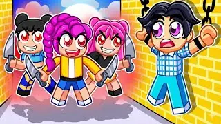 CRAZY HUNTRIX GIRLS Kidnapped SAJA BOYS in Roblox!