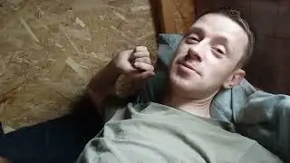 Пытаюсь создать очередной видео блог о том как живу. Получилось?) 