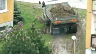 Ničenie verejnej zelene pri oprave teplovodného potrubia Banská Bystrica Podlavice 2007