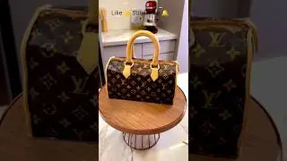 Realistic Bag Cake💕l GUCCI bag cake @BestBoozyBakes#shorts #shortvideo #youtubeshorts #viral @GUCCI