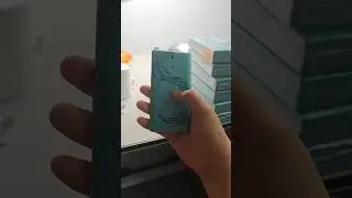 Has everyone remembered this limited edition Sony Xperia SO-04E Hatsune Miku edition?