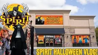 Spirit Halloween Vlog. Spooky season is finally here!!