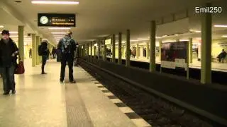 U-Bahn Berlin: U6 nach Alt-Mariendorf f&auml;hrt in U-Bhf  Leopoldplatz ein (30.01.2010)