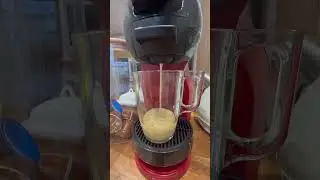 #shortvideo #coffee #myhome #sopron #dolcegusto #cafeaulait #morningcoffee #morningcoffeejazz