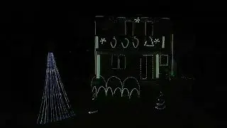 Santa Claus is comin' to town - Phineas And Ferb - Scarpellini Christmas Light Show