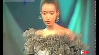 ZANDRA RHODES Fall 1988/1989  London - Fashion Channel