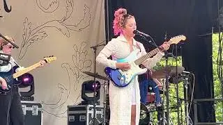 Nil&uuml;fer Yanya - Rid of Me - Live at Syd For Solen, Copenhagen 2022