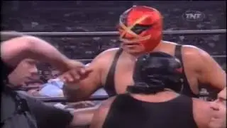 Kanyon and Raven Nearly Break Villano IV's Neck (WCW 1998)