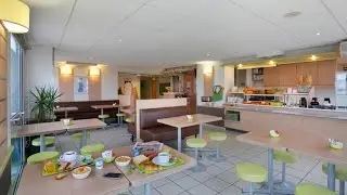 ibis Budget Косн-сюр-Луар, Косн-Кур-сюр-Луар, Франция | Путешествуйте с Приянши