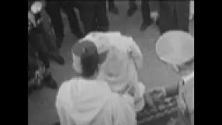 CAN448 KING HASSAN OF MOROCCO VISITS AGADIR, A TOWN HIT BY EARTHQUAKE IN 1960.