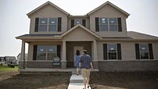 Pullback in housing market won't happen for at least another year: Realosophy president