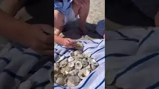 Best Beach Mom Hacks! #momhacks #trending #viral #summerhacks #summer #lifehacks #momlife #beach