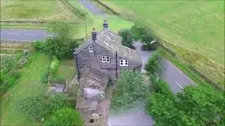 Grade II listed Yorkshire farmhouse - holiday cottage