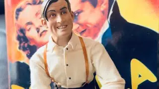 SpookShow101- Sideshow Collectibles Universal Monsters Dracula 1931 Renfield Figure