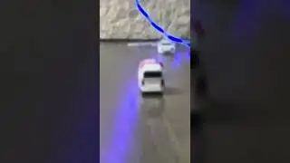 Машина &lsquo;скорая помощь&rsquo; с надписью 103 ( emergency Russia ambulance Toyota hiace)