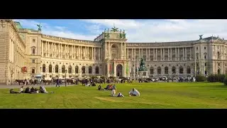 Vienna in Autumn Looks Absolutely Enchanting