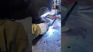Kleine Schwei&szlig;arbeit #schlosser #metallbau #handwerk