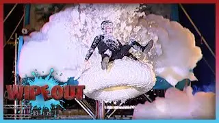 An Extra Soapy Start For Contestants In The Wipeout Zone | Wipeout