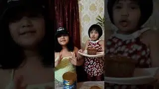 Yanna and Chloe - Kids pretend birthday play!