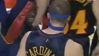 Brian Cardinal midcourt shoot 2003-2004