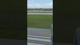 Landing in Fort Lauderdale International airport