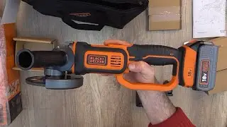 Unboxing Black&Decker Cordless Angle Grinder BCG720M1-QW 18V 125 mm 4.0Ah Li-Ion - Bob The Tool Man
