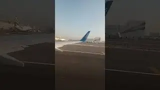 #savefuture #dubailife #planeview #aeroplanelovers #viralshort