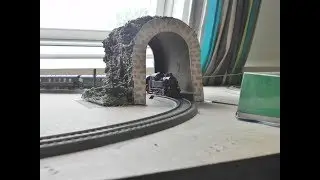 Roco Ho Analog Model Train Layout Update 186 DB BR 80