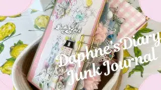 Журнал из старых книг, созданный по мотивам работ Teal and Tattered Journals.