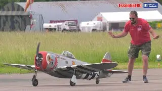 HUGE 1/4TH SCALE RC REPUBLIC P-47 THUNDERBOLT | WORLD WAR II FIGHTER AIRCRAFT