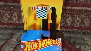 Hot Wheels 4 Car Tournament!