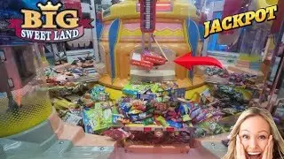 ARCADE CLAW MACHINE CANDY PUSHER (KINGPIN) Coin Pusher Filled With Candy!