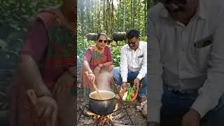 Khetar Ma Jamavanu Banavata Samaye 🍲🌿 | Desi Chulha Cooking | Farmer Life | Village Food Vlog