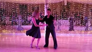 Gail Benson, and Brad Miller, Salsa, Amores Como El Nuestro
