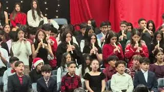 En los brazos de un carpintero/Christmas Concert 2025 - Lourdes Catholic School in Nogales, Arizona