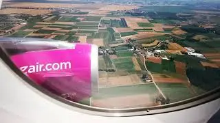 WizzAir A321-200 ladning Banja Luka airport