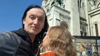 Прогулки по Монмартру Париж 2025 Поиграл на гитаре)