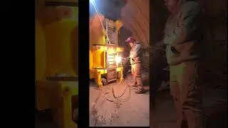 Shortening a bed chain to a Polycaster salt spreader
