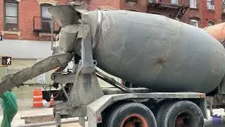 What is workability of concrete? in tamil (@almostengineering103).