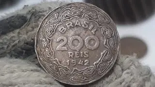 MOEDA ESCASSA 200 R&Eacute;IS ANO 1942 VOC&Ecirc; TEM ALGUMA? VEJA O VALOR $ 10 A 50 REAIS 💰 JESUS &Eacute; DEUS IRM&Atilde;OS