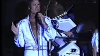 Steve Young Band - Showtime