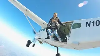 Skydiving ft. 14,000 | Tandem Skydiving in North Georgia