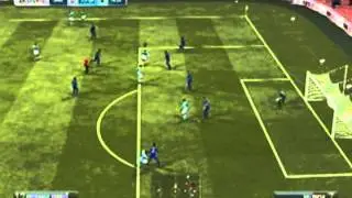 FIFA 13: Ultimate Team: finesse shot bar down