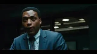 Angelina Jolie - Salt trailer [HD]