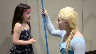 Elsa Interview Interupted Planet Comic Con 2015 by Nerd Barrage