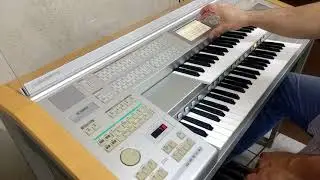 Orgao Eletr&ocirc;nico Yamaha Electone Stagea ELS 01C - Video 2/2