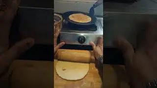 Desi method of puffing roti #shorts #ytshorts #roti #chapati #facts #MSMSBiharu