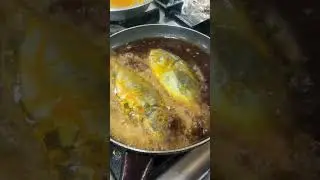 #shorts Safi fish 🐠 fry 😄 with grilled tomato 🍅 fry onion