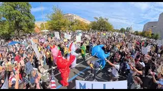 (4k/360&deg;) Inflatable Costume Street Party - 'No Kings' Protest Washington DC