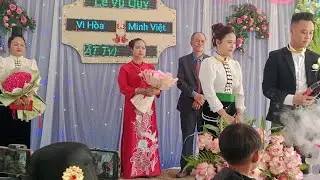 Đi Thăm chị Hương rừng Pi nong tỏn đé Ủng hộ đăng ký kênh cho mình nhé 